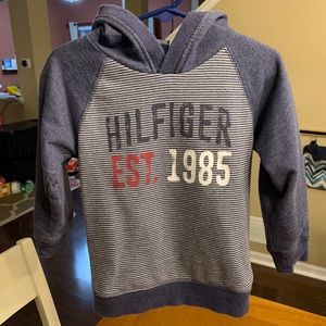 3T Tommy Hilfiger Hoodie